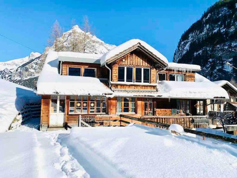 Cozy Apartment In Vintage House In Kandersteg Exterior photo
